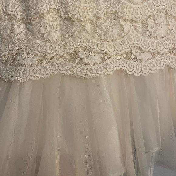 Wedding/Vow Renewal Dress - Picture 4 of 7